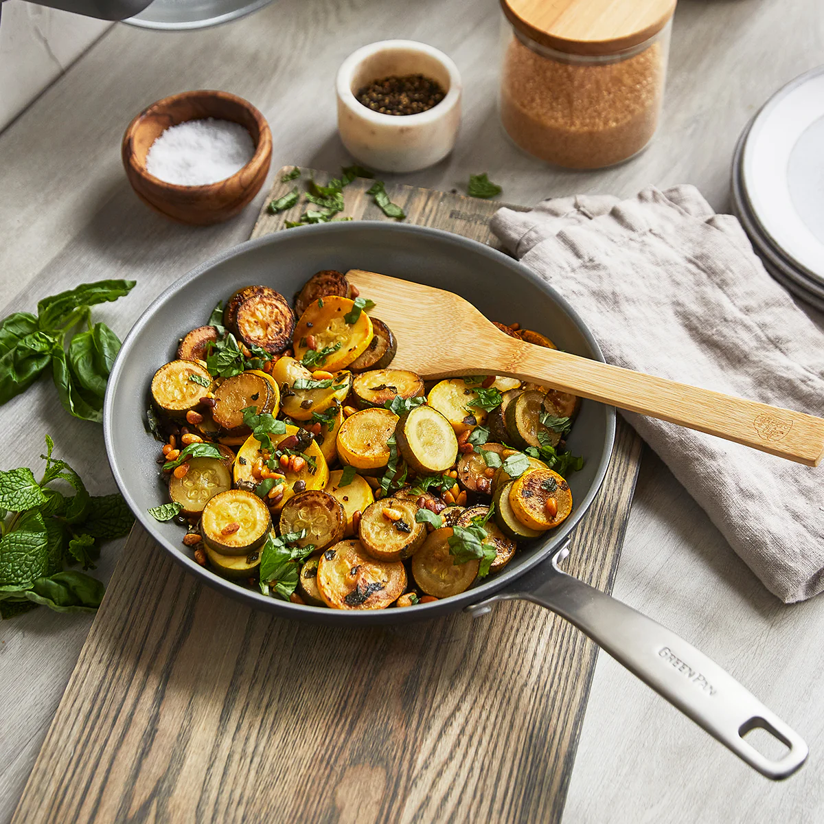 Chatham Ceramic Nonstick 8" Frypan - Image 3