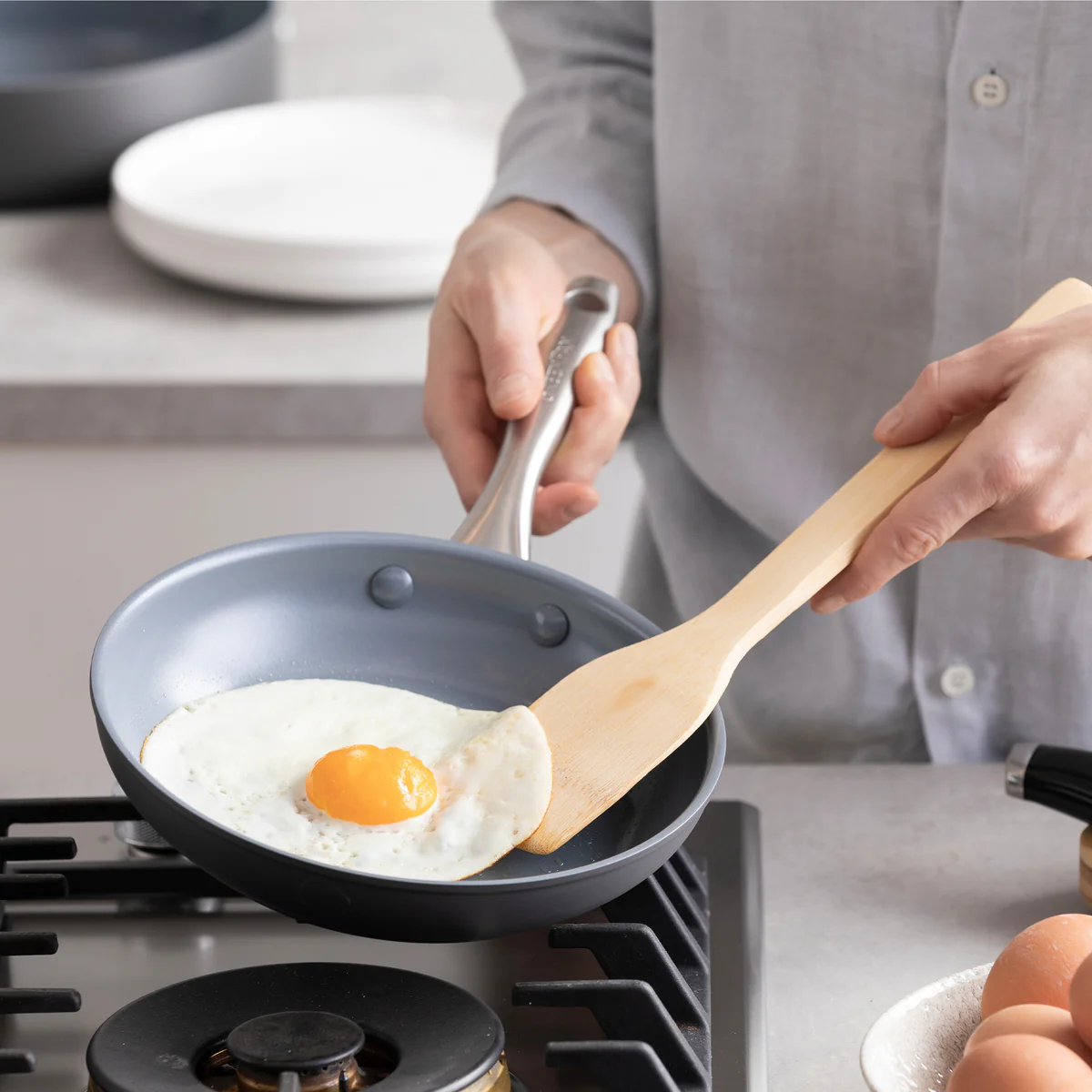 Lima Ceramic Nonstick 12-Piece Cookware Set - Image 8