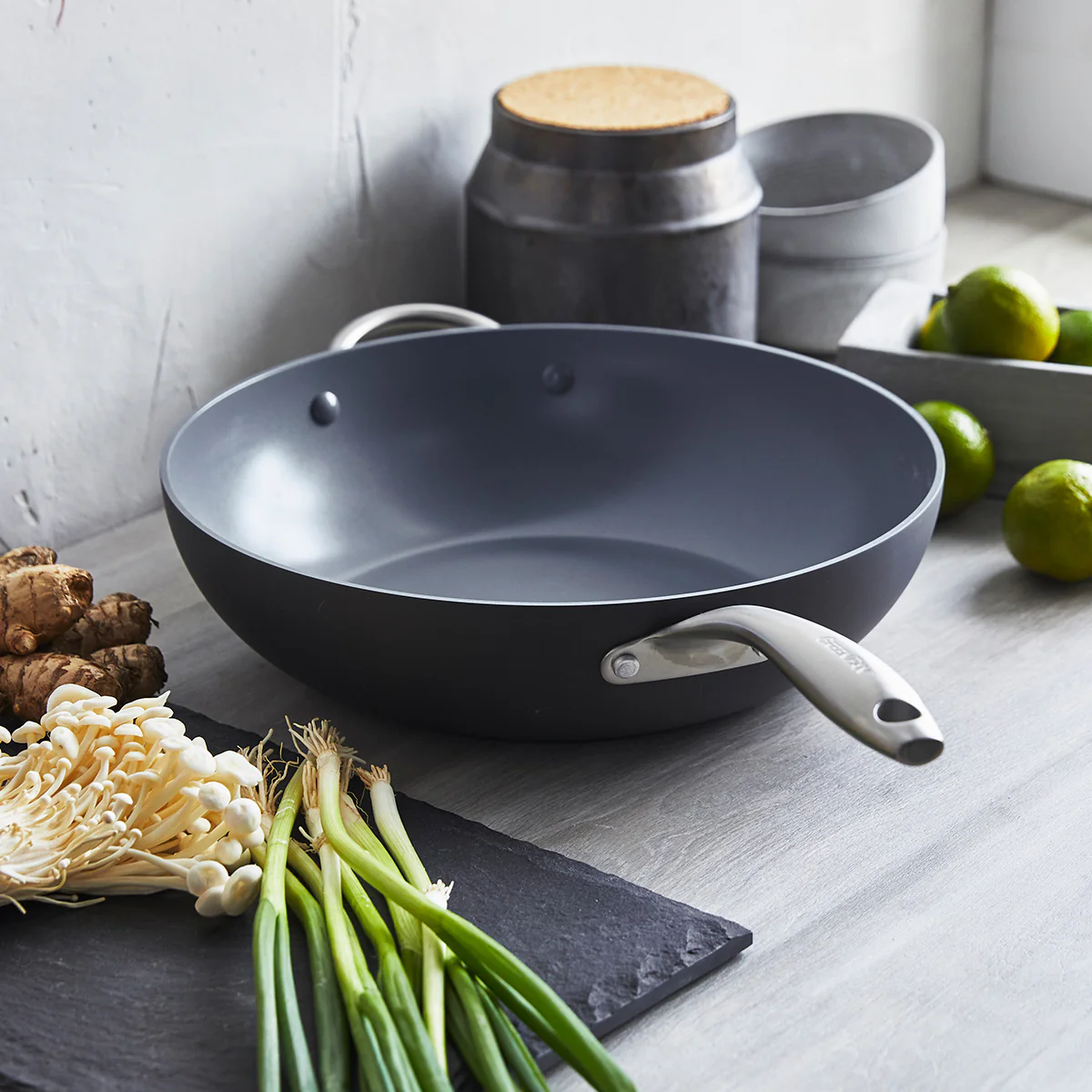 Lima Ceramic Nonstick 12.5" Wok - Image 3
