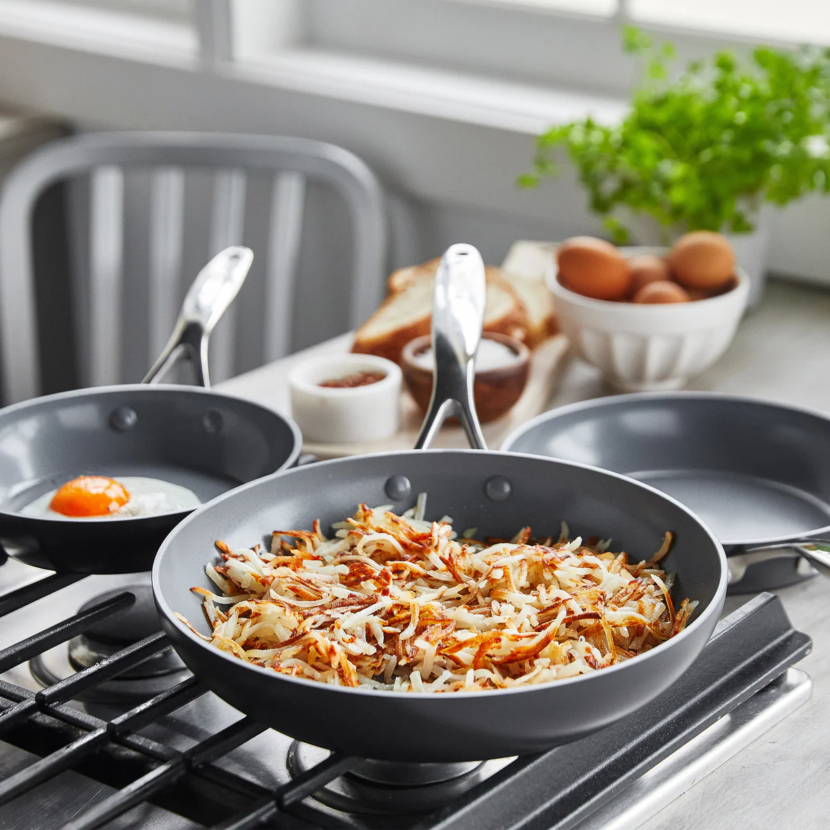 Valencia Pro Ceramic Nonstick 13-Piece Cookware Set - Image 9