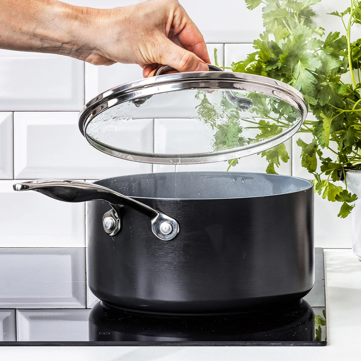 Valencia Pro Ceramic Nonstick 2-Quart Saucepan with Lid - Image 6