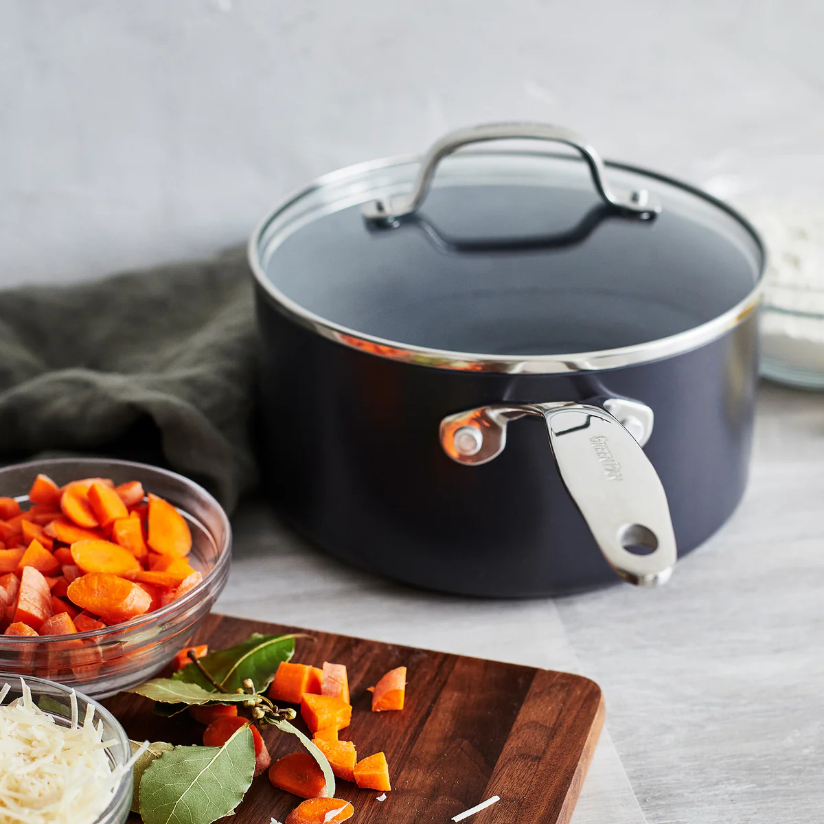 Valencia Pro Ceramic Nonstick 11-Piece Cookware Set | Gray - Image 10