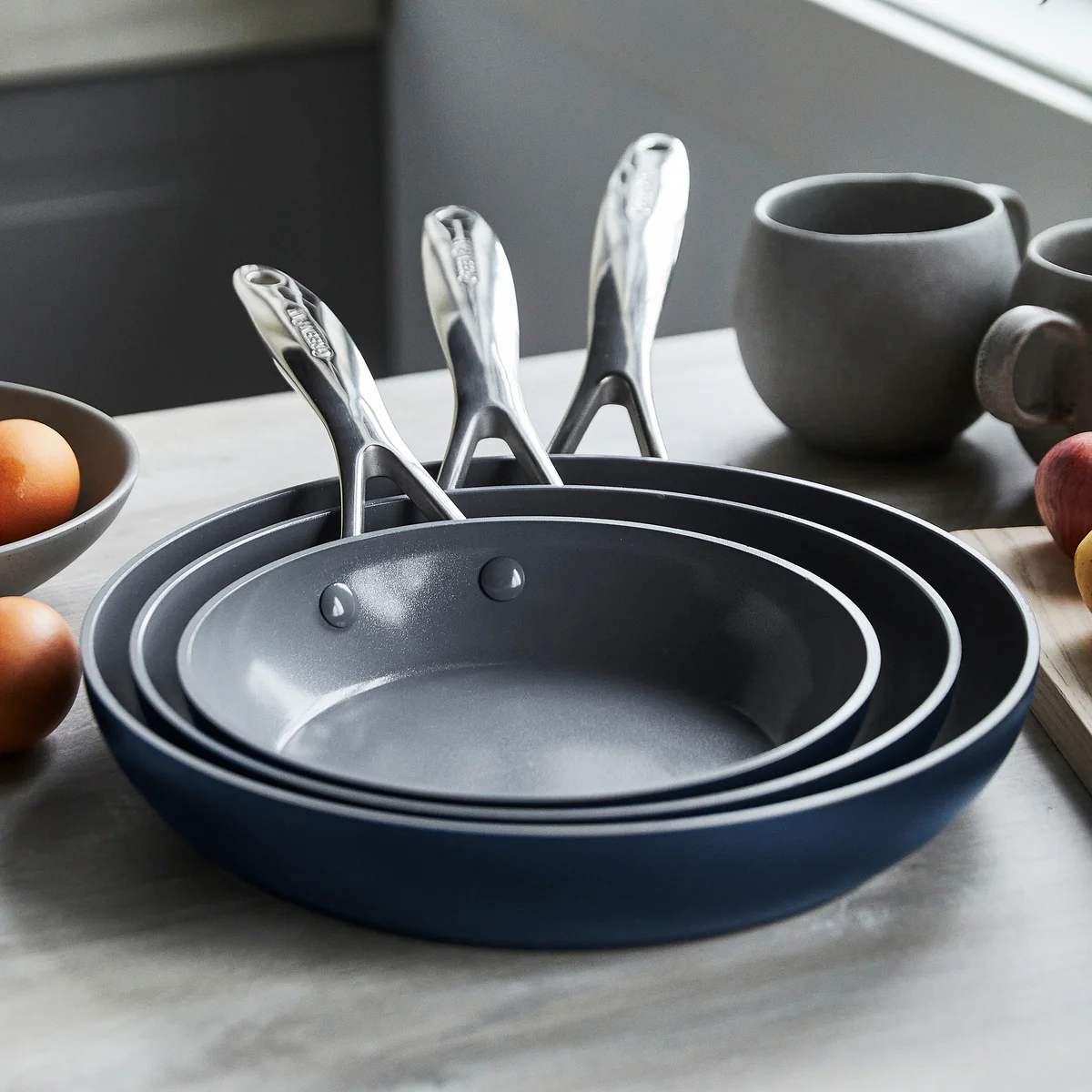 Valencia Pro Ceramic Nonstick 8", 9.5", and 11" Frypan Set | Twilight - Image 9